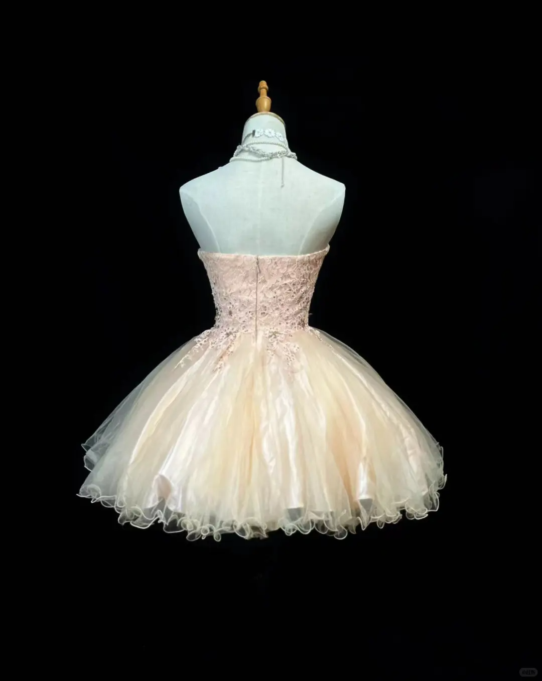 Cute Light Pink Lace Appliques Beaded Short Birthday Dress Sweetheart Neck A Line Homecoming Dress Y8955