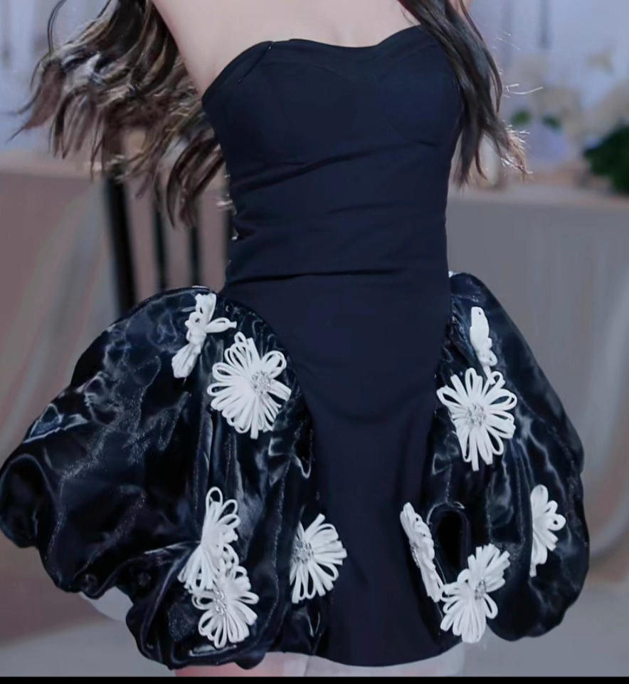 Cute Black Strapless Short A Line Birthday Outfits Formal Graduation Homecoming Dress Y9367