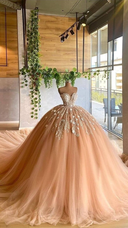 Sweetheart Neckline Appliques Tulle Ball Gown Quinceanera Dress Sweet 16 Dress Y5822