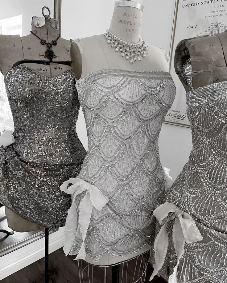 Vintage Silver Strapless Sequin Beaded Sheath Cocktail Dress Homecoming Dress Y8950