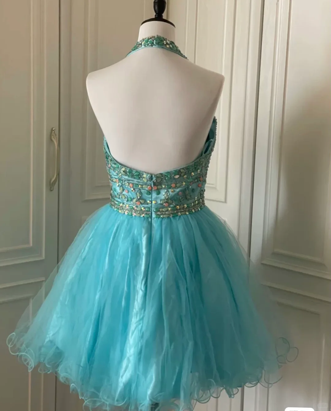 Gorgeous Halter Tulle Beaded Short Birthday Outfits Blue A Line Homecoming Dress Y9054