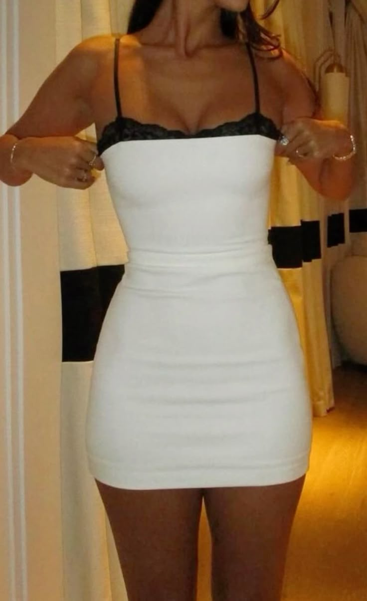 Sexy Spaghetti Straps White Sheath Cocktail Dress Formal Graduation Homecoming Dress Y9299
