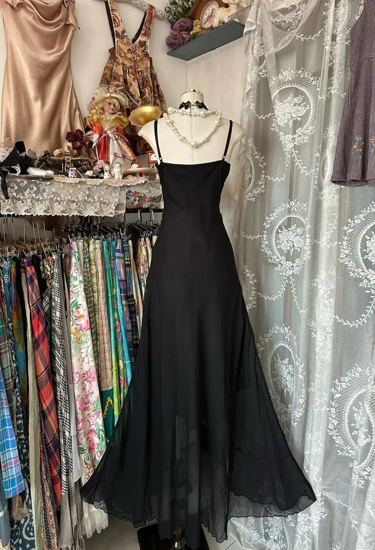 Vintage Black Spaghetti Strap Mermaid Chiffon Beaded Prom Dress Party Gown Y8781