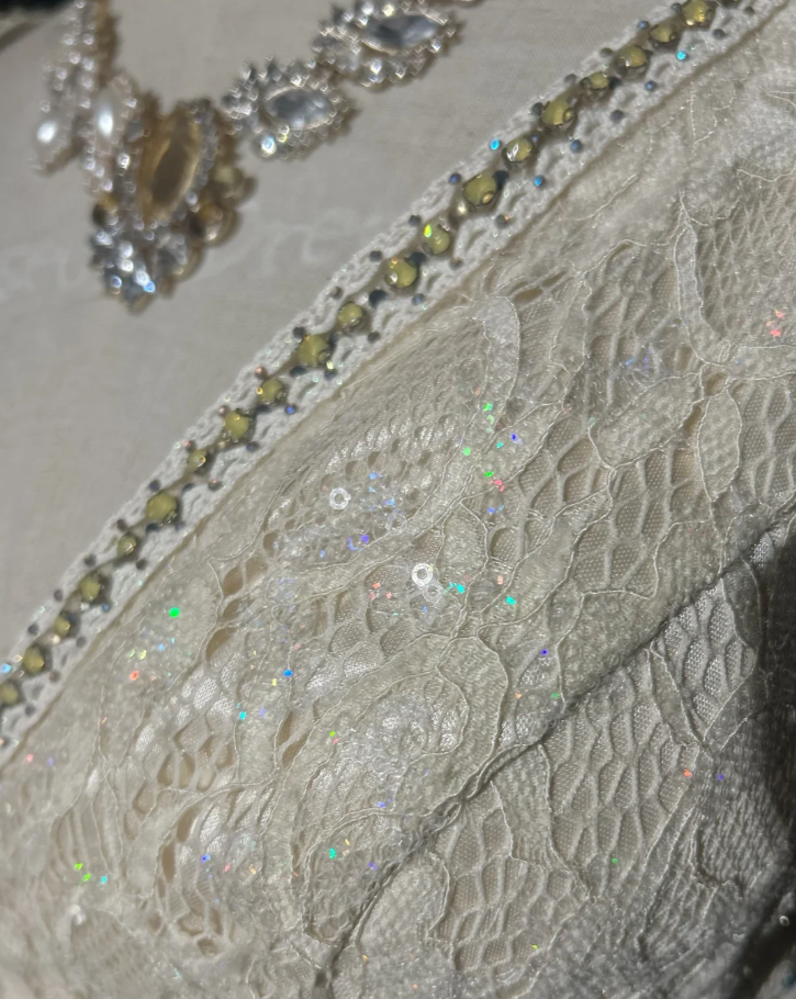 Classy V Neck Sleeveless Lace Chiffon Mermaid Long Evening Dress Prom Dress With Beads SP1782