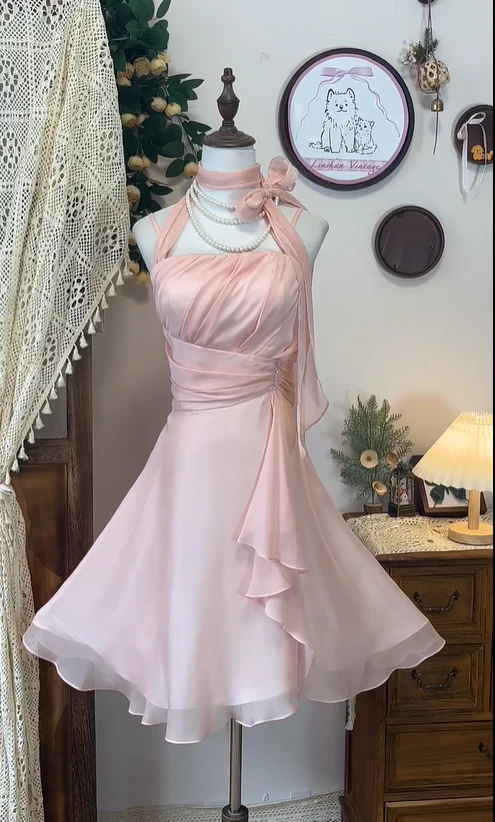 Simple Pink Halter Chiffon A Line Homecoming Dress Cocktail Dress Y8884