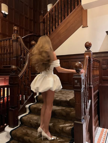 White Off The Shoulder Satin A Line Homecoming Dress Mini Prom Dress Y8420