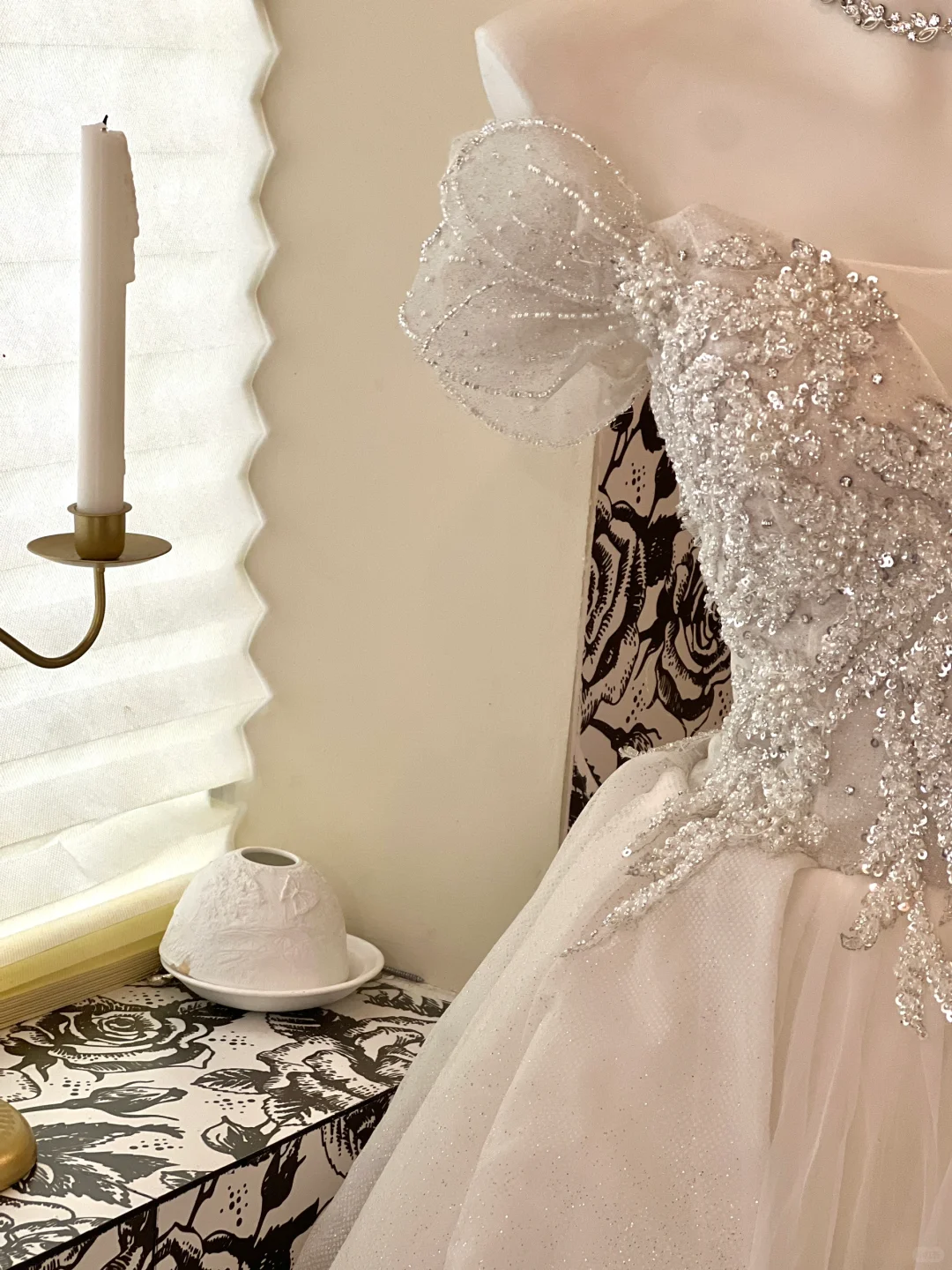 Classy Off The Shoulder White Organza Sequin A Line Short Homecoming Dress 18th Birthday Outfits Y9215