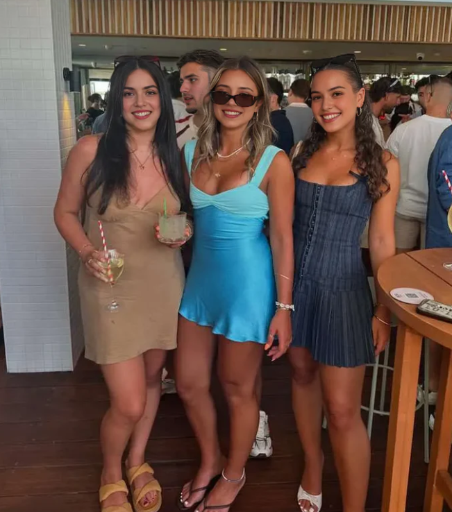 Fashion Sheath Halter Straps Blue Sleeveless Homecoming Dress Short Cocktail Dress Y9488