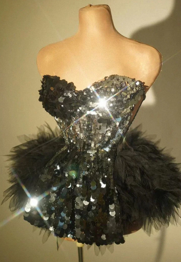 Sparkly Strapless Black Sequin Cocktail Dress Sexy Short Homecoming Dress Y8997