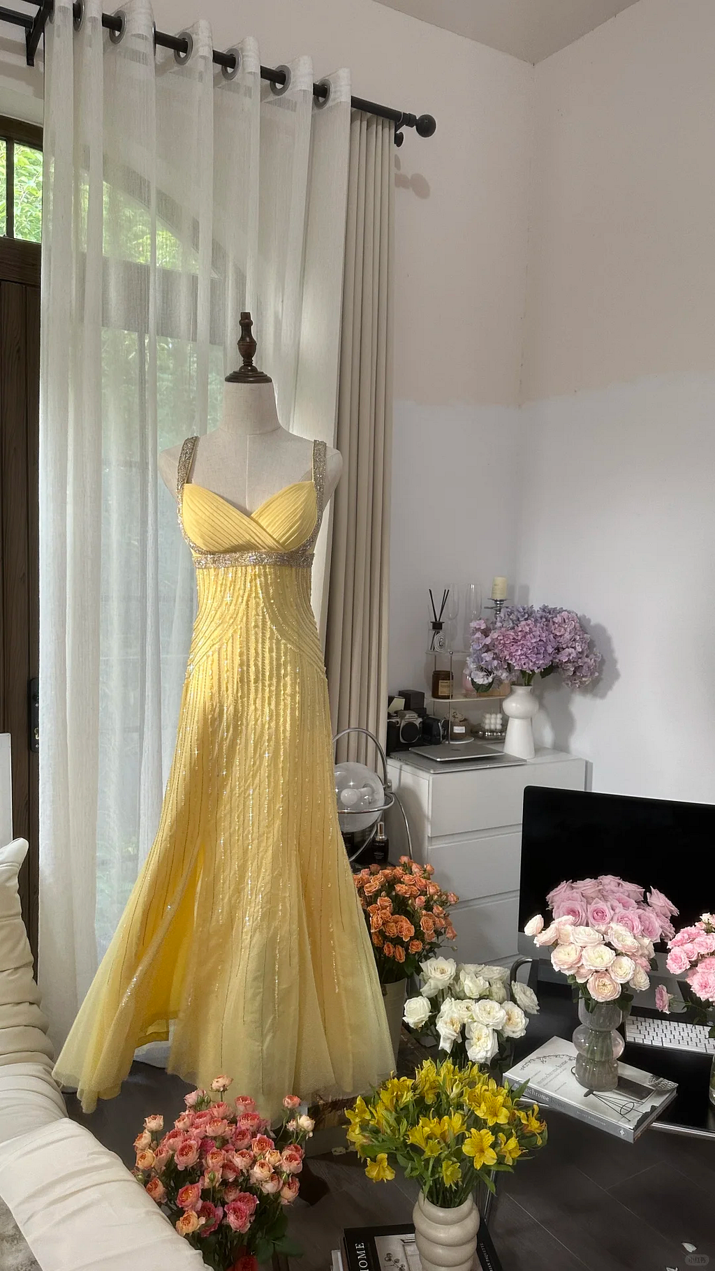Shiny Yellow Chiffon Sequin Mermaid Long Backless Evening Dress Party Dress Wedding Guest Y9792