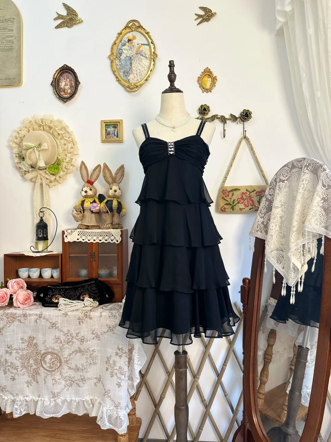 Sexy Black Spaghetti Straps Chiffon Layered Short Cocktail Dress Formal 8th Grade Homecoming Dress Y9474