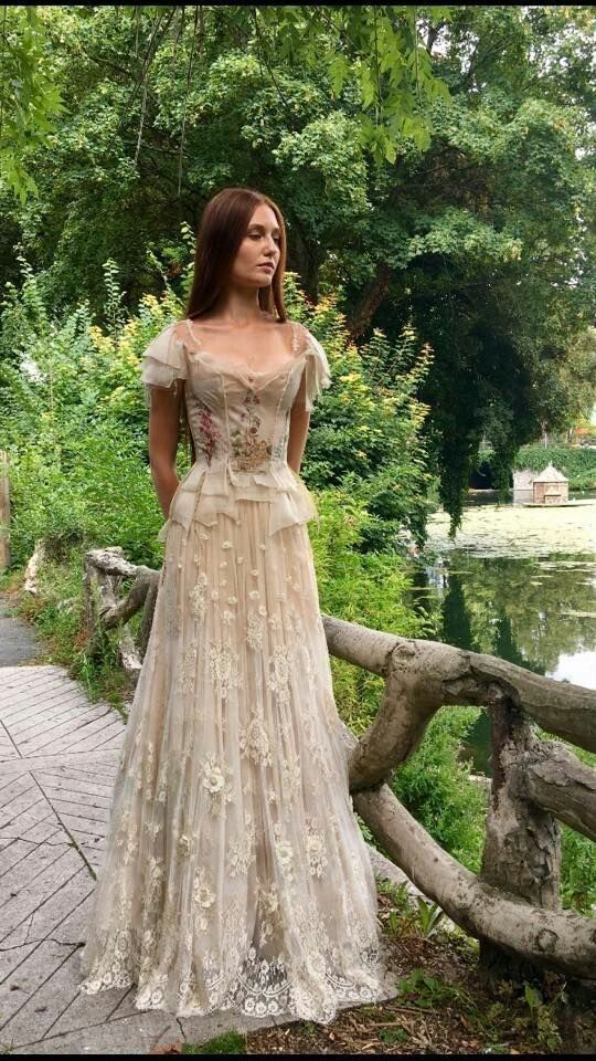 Vintage Lace Applique Evening Dress,A Line Long Prom Dress Y8371