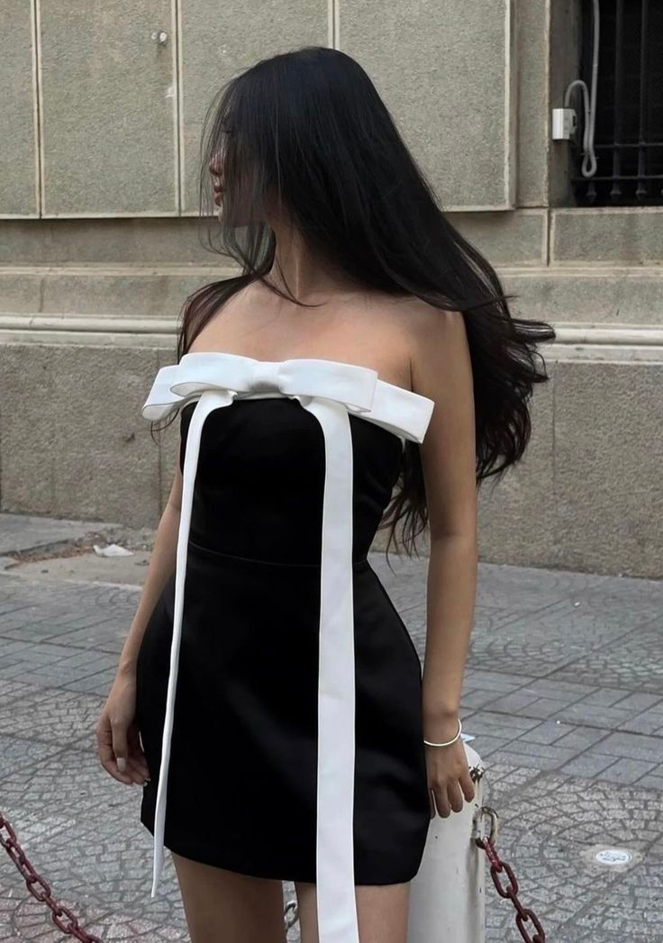 Stylish A Line Strapless Black Satin Cocktail Dress Short Homecoming Dress Y9454