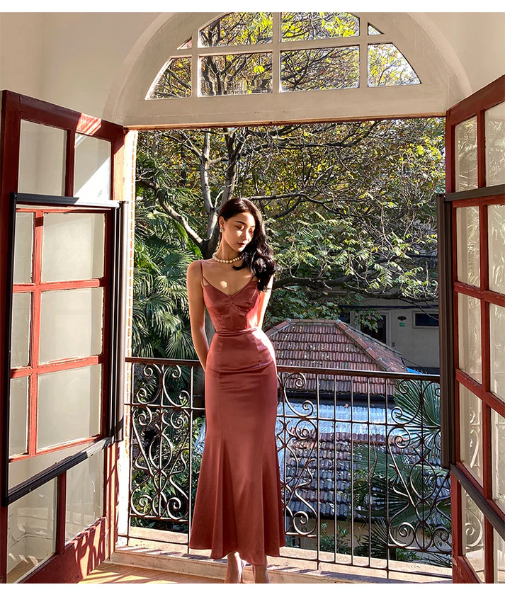 Glamorous Mermaid Backless Cross-up Satin Prom Dress Y2669