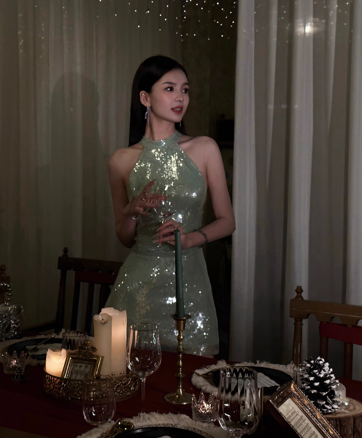 Sexy Halter Mint Green Sequin Sheath Cocktail Dress Birthday Outfits Formal Homecoming Dress Y9361