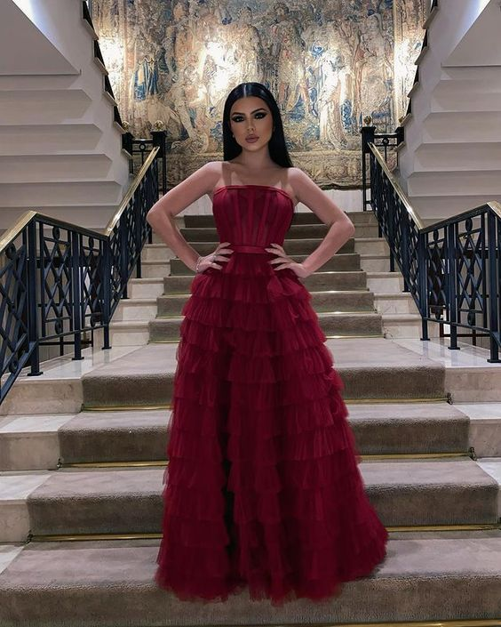 Elegant Strapless A line Multi layered Evening Dress Chic Gala