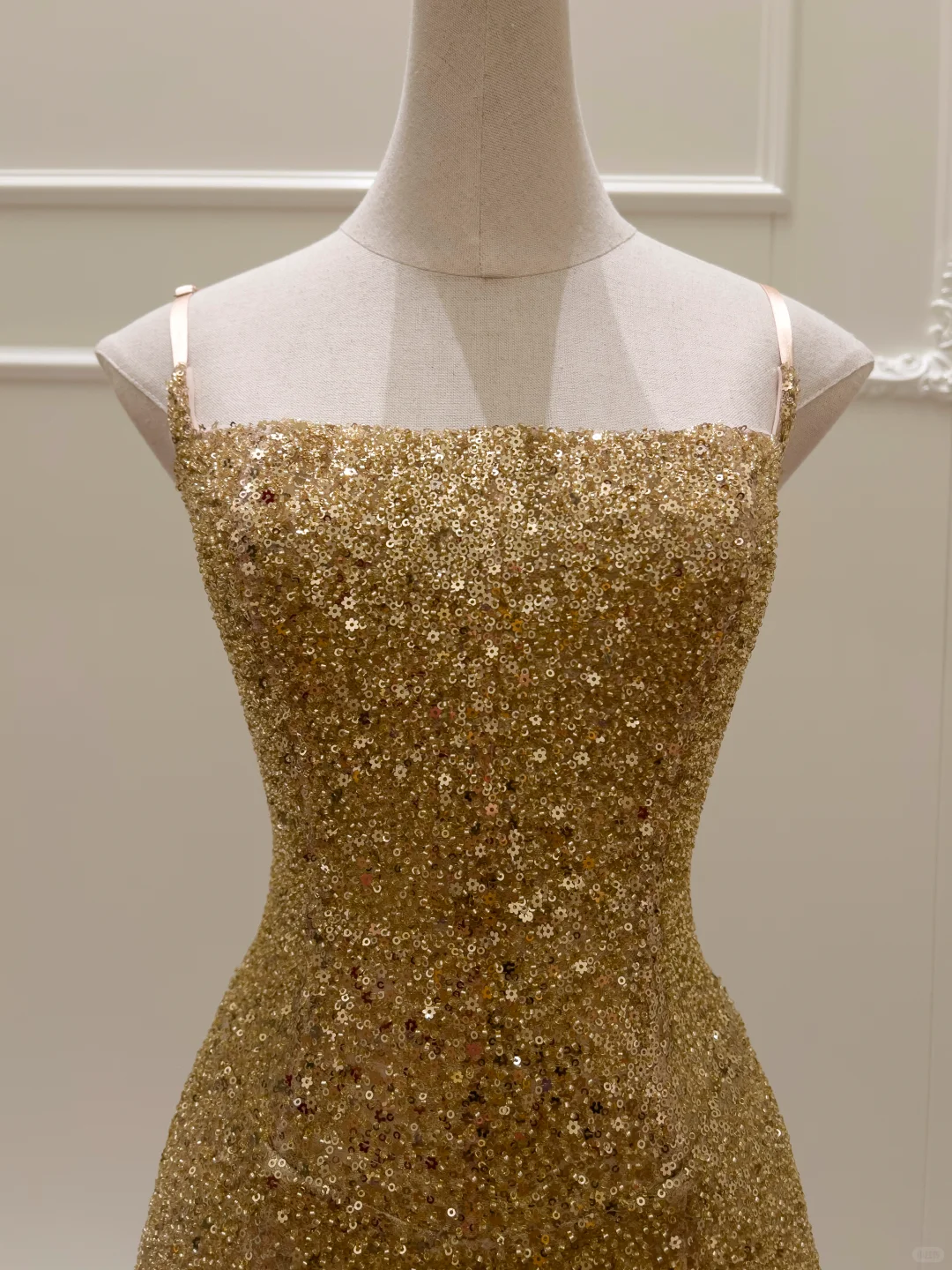 Glitter Gold Sequin Sheath Short Birthday Outfits Graduation Homecoming Dress Y8983