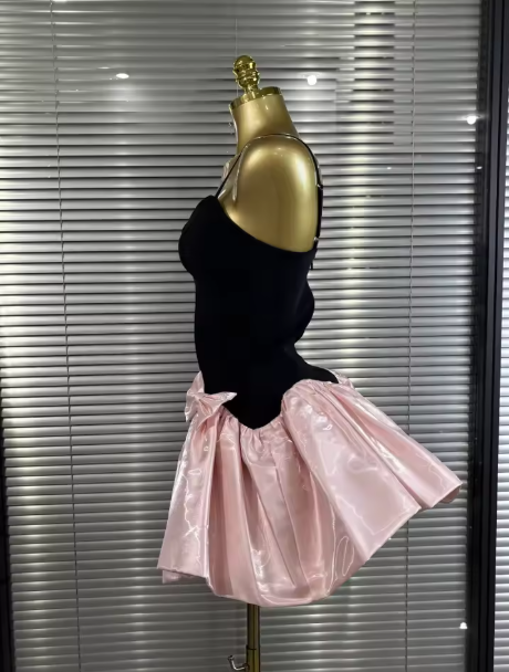 Fashion Spaghetti Straps Satin Bow A Line Short 20th Birthday Outfits Formal Homecoming Dress Y9954