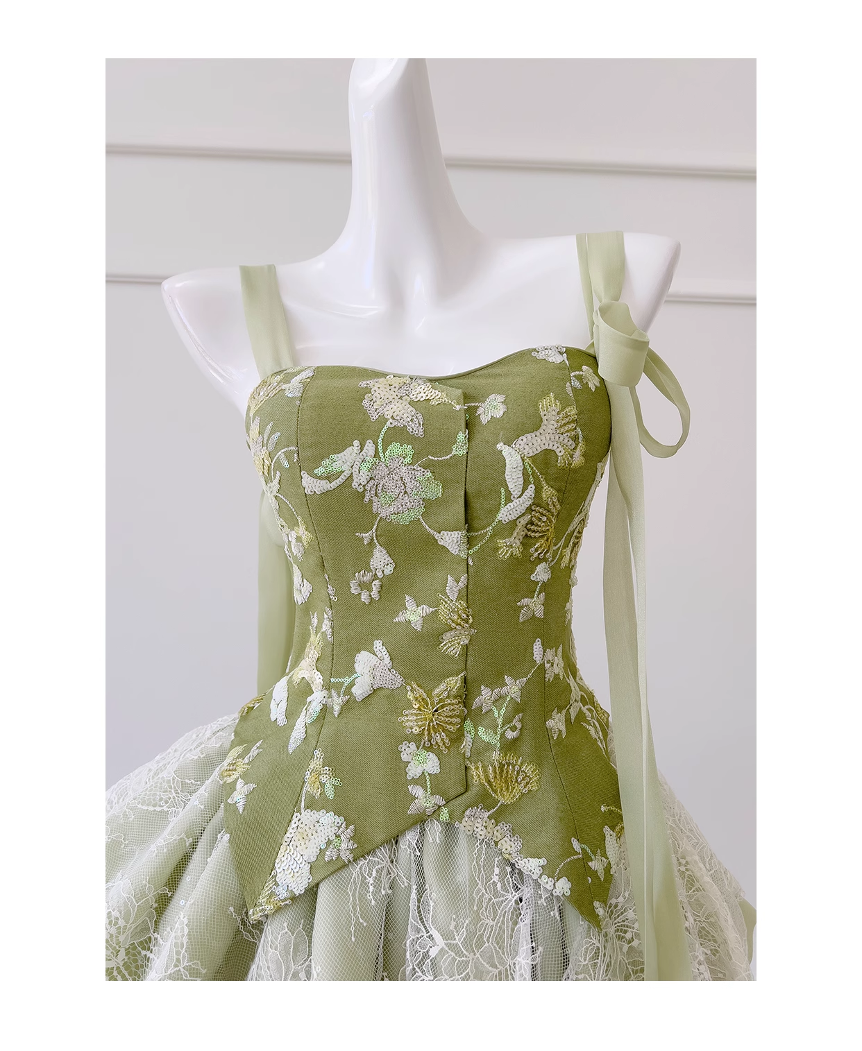 Cute Green Satin Lace Birthday Outfits Short Homecoming Dress Y9028