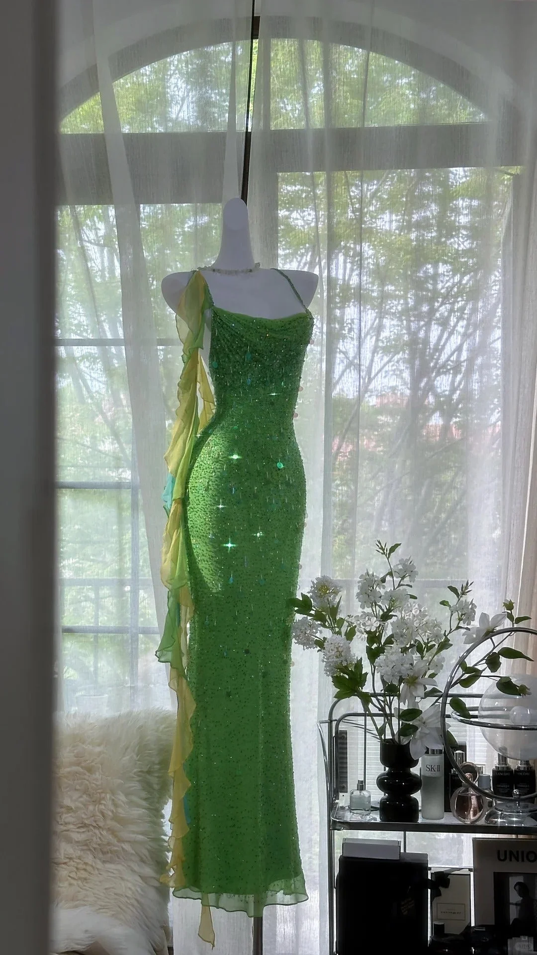 Gorgeous Spaghetti Straps Green Chiffon Sequins Evening Dress Backless Beaded Party Dress Y8708