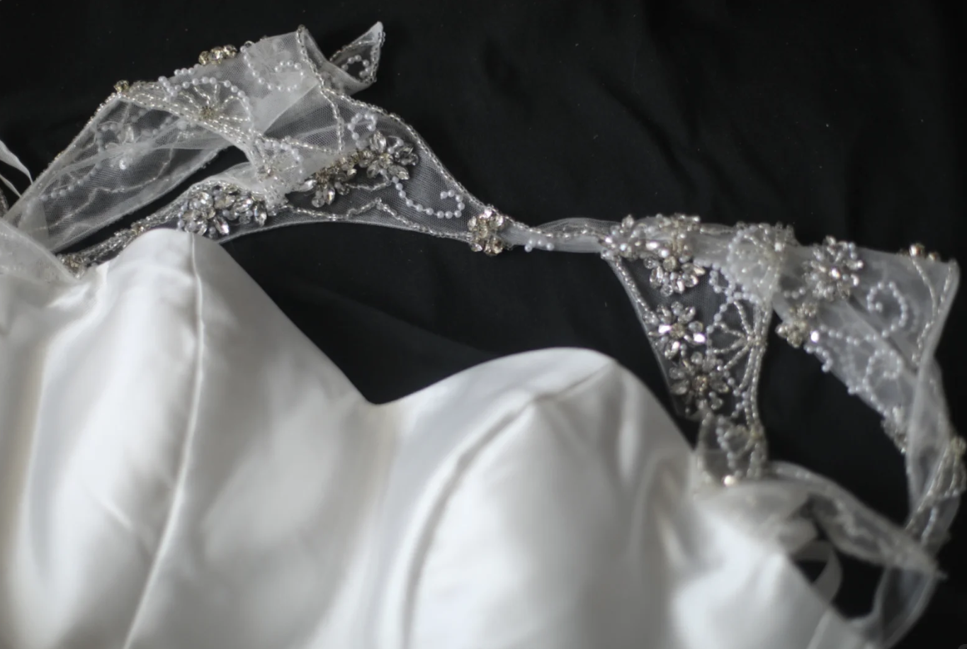 Charming Sleeveless Satin Beaded Mermaid Long Wedding Dress Formal Bridal Dress SP1241