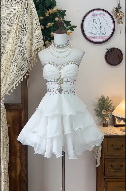 Pretty Strapless Chiffon Beaded Mini Birthday Dress White Grade Homecoming Dress Y8890