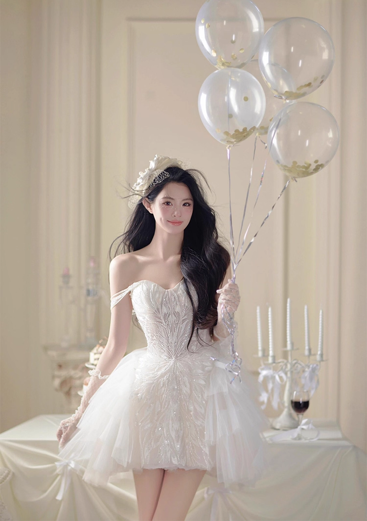 Pretty White Tulle Lace Short Formal 18th Birthday Outfits Homecoming Dress With Gloves Y9364