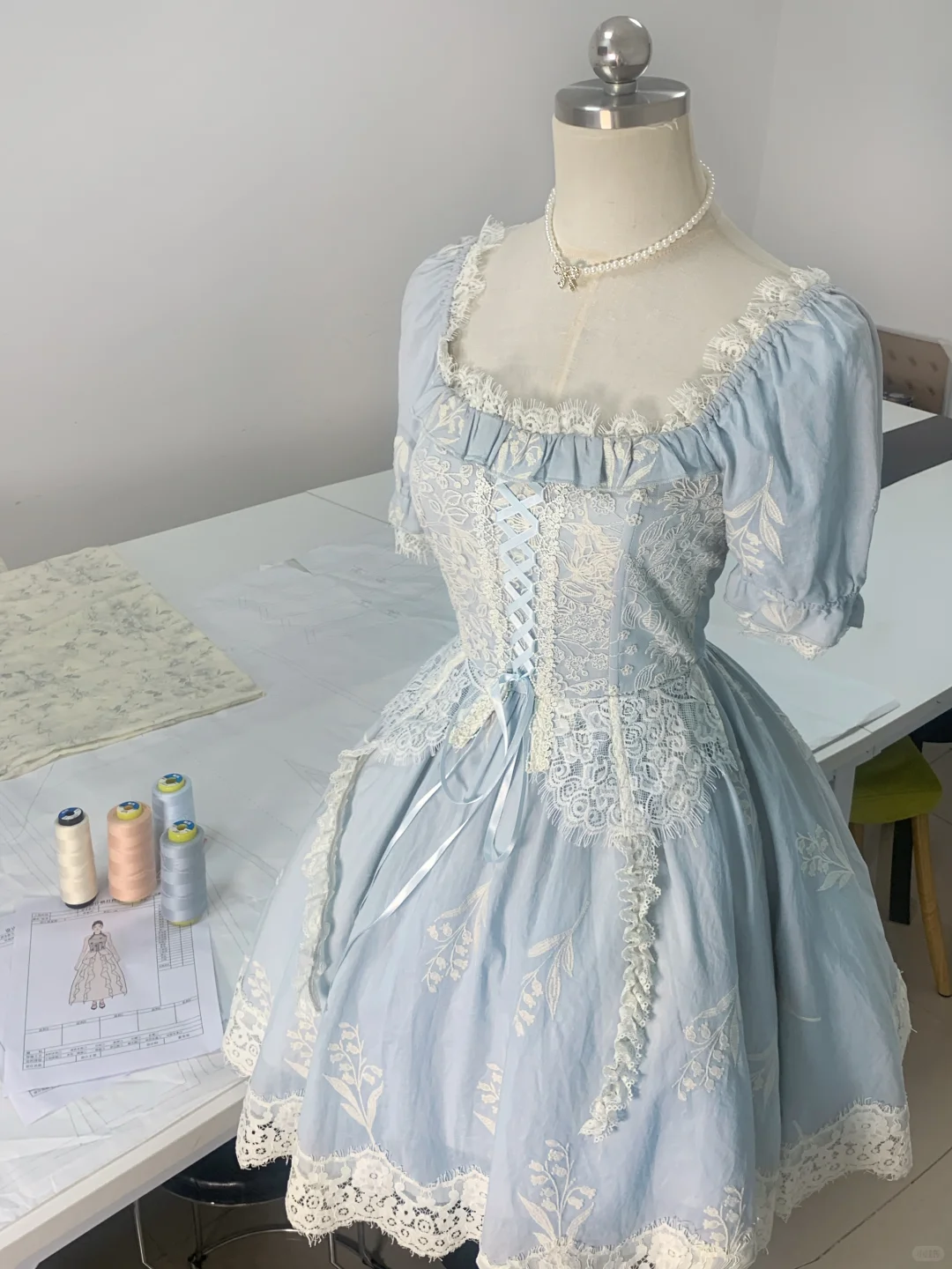 Sweet Satin Lace A Line Short Graduation Homecoming Dress Blue 15th Birthday Outfits Y9193