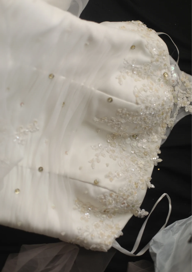 White One Shoulder Organza Beaded Sequin Layered Mermaid Wedding Dress Elegant Long Bridal Dress SP1242