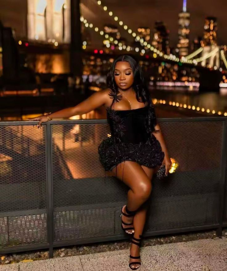 Stylish Satin Rose Pleated Black Cocktail Dress Sheath Short Birthday Dress Homecoming Dress Y9142