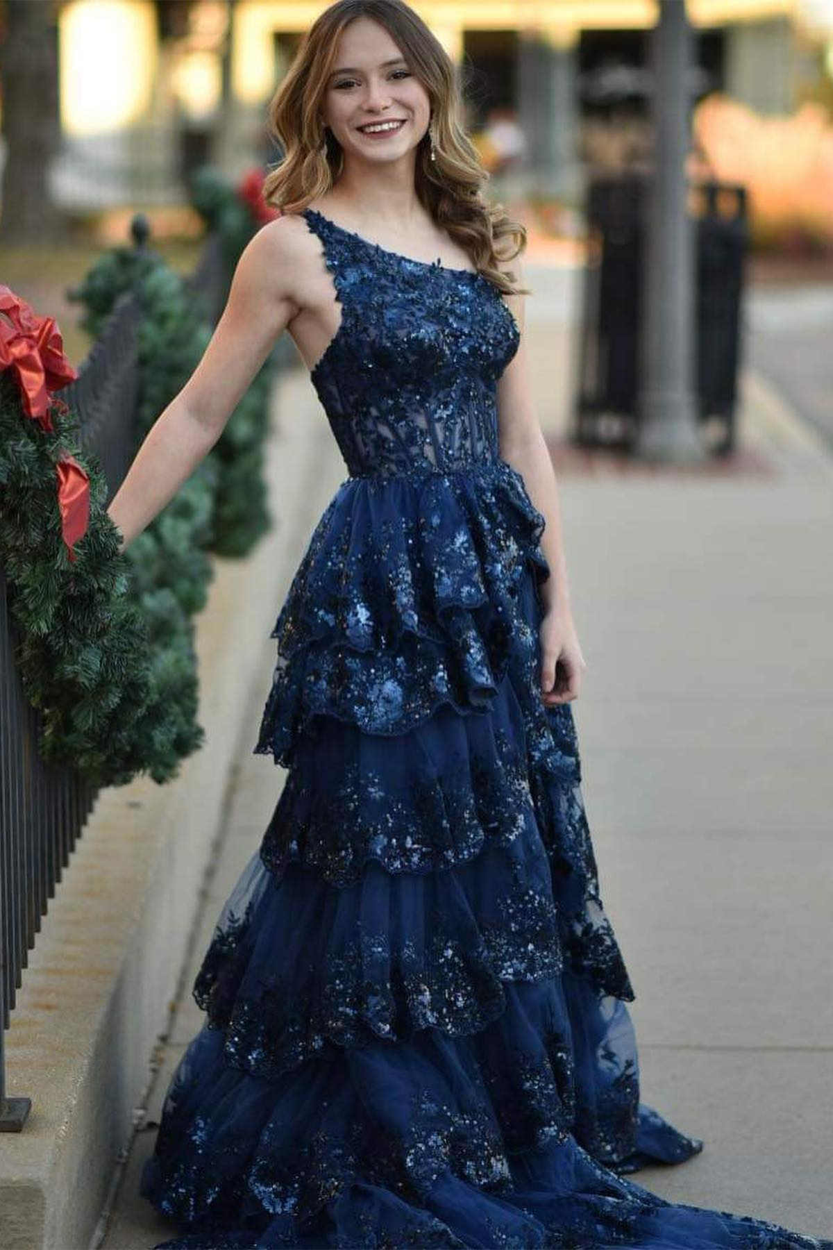 One Shoulder Appliques Ruffle Prom Dress Y6597
