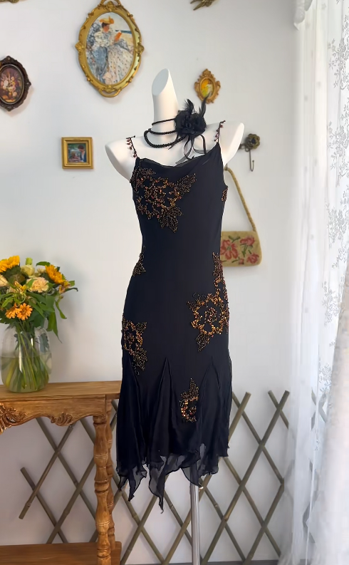 Pretty Spaghetti Straps Black Chiffon Beaded Long Prom Dress Birthday Party Gown Y9763
