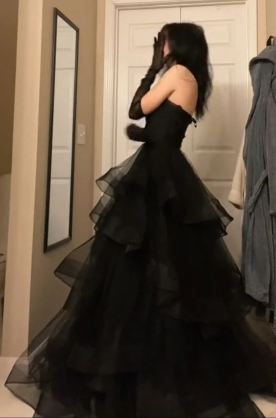 Sweetheart Black Rufflue Long Prom Evening Dress Y1624
