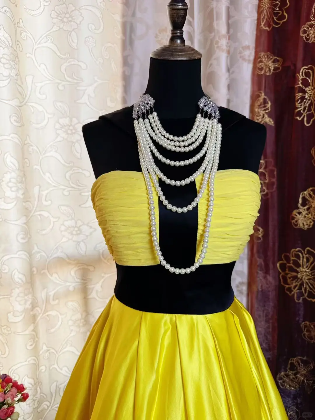 Sexy Yellow Black Splicing Satin A Line Short Homecoming Dress Cocktail Dress Y9758