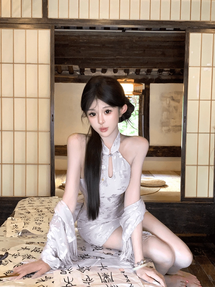 Beautiful Sleeveless Lilac Satin Print Floral Sheath Short Birthday Outfits Homecoming Dress SP122