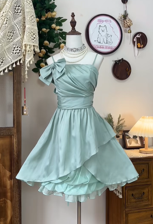 Pretty Spaghetti Straps Satin A Line Homecoming Dress Green Cocktail Dress Birthday Outfits Y8893