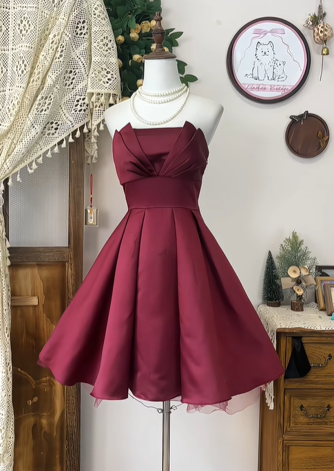Vintage Burgundy Satin Pleated A Line Grade Homecoming Dress Strapless Cocktail Dress Birthday Outfits Y8888