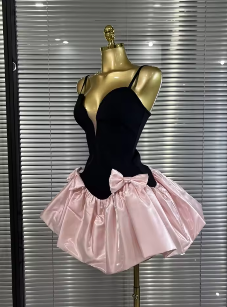 Fashion Spaghetti Straps Satin Bow A Line Short 20th Birthday Outfits Formal Homecoming Dress Y9954