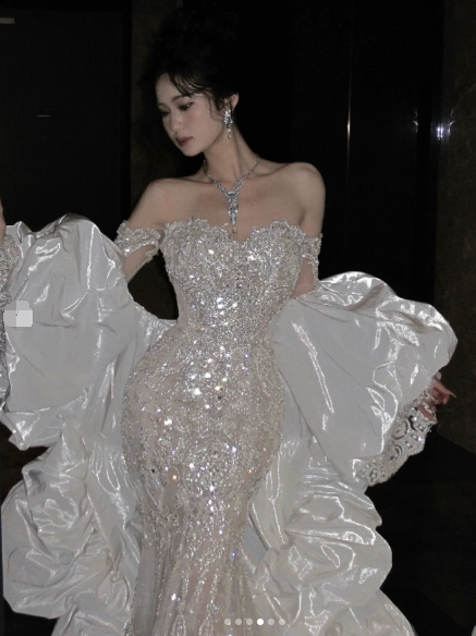 Classy Off The Shoulder Mermaid Evening Dress,White Tulle Sequin Long Party Dress Prom Dress Y8706