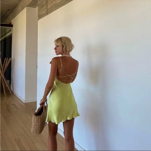 Sexy Green Spaghetti Straps Satin Short Homecoming Dress Cocktail Dress SP105