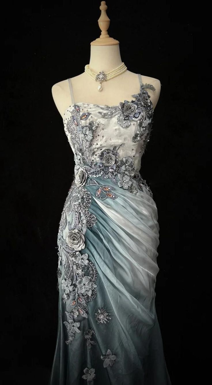 Gorgeous Mermaid Spaghetti Straps Chiffon Lace Appliques Long Prom Dress Evening Dress Y8769
