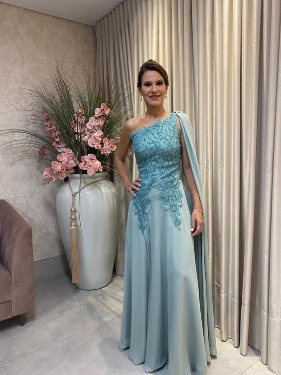 A line mother 2025 of the bride