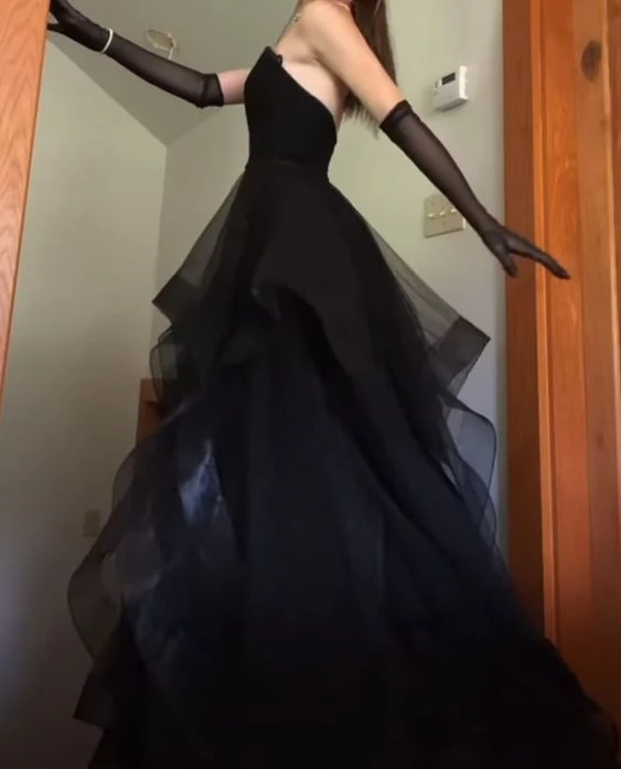 Black Layered Tulle Ruffle Prom Dresses for Women Y1135