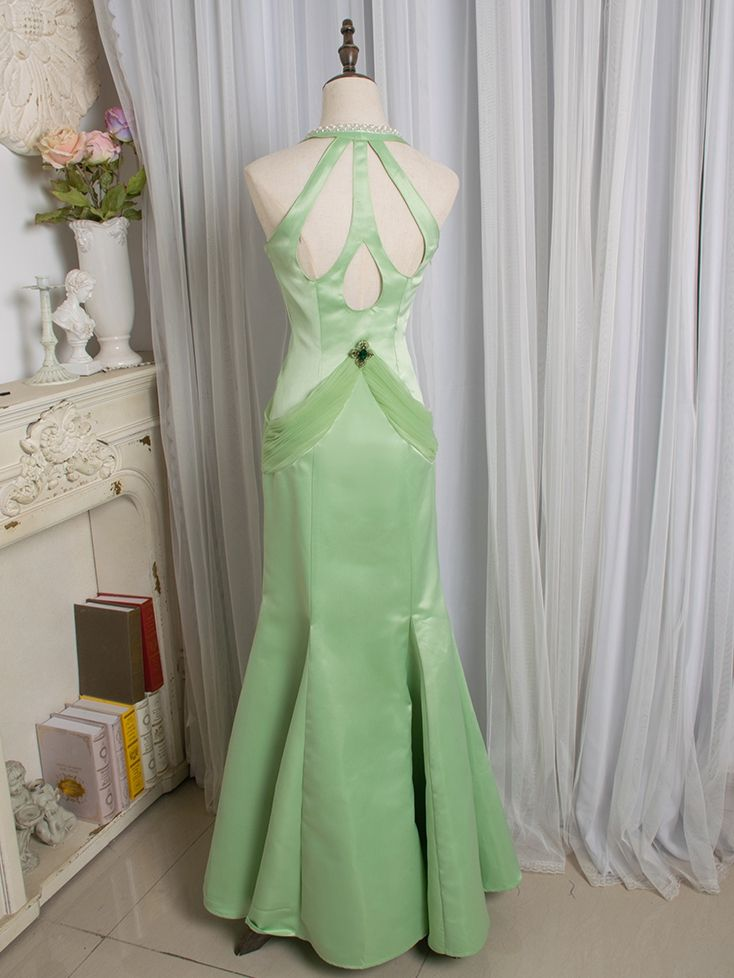 Light Green Cutout Back V-Neck Vintage Mermaid Beads Evening Dress Prom Dress Y8776