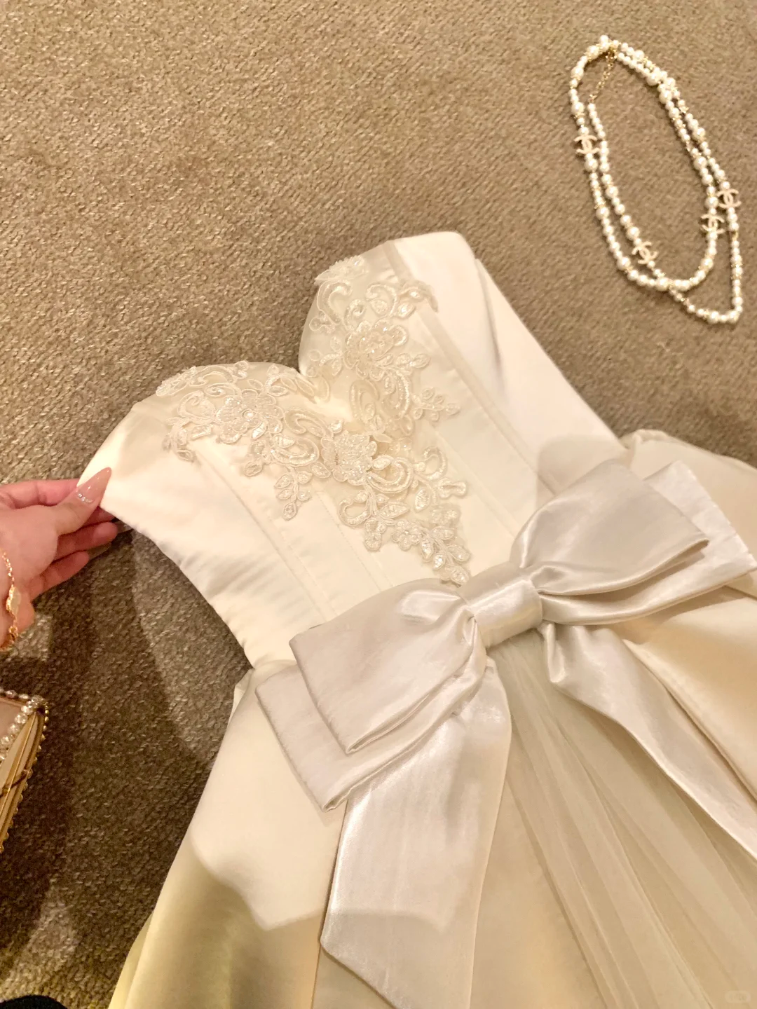 Pretty White Satin Tulle Appliques Short 20th Birthday Outfits Formal Homecoming Dress With Bow Y9406