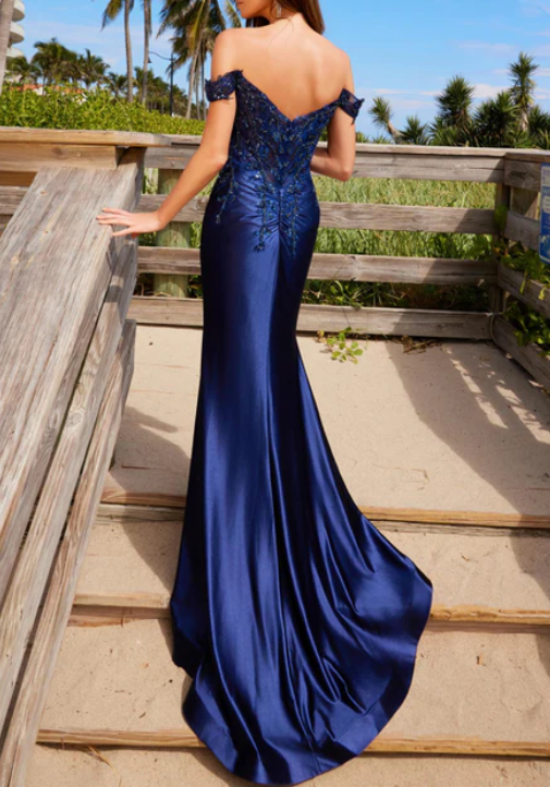 Green Mermaid Off-Shoulder Applique Pleated Satin Long Prom Dress with Slit Y5813