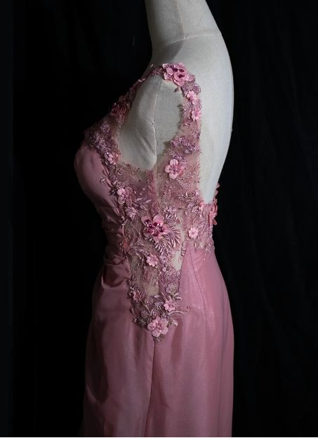 Retro V Neck Sleeveless Pink Beaded 3D Appliques  Long Prom Dress Backless Mermaid Birthday Party Dress SP491