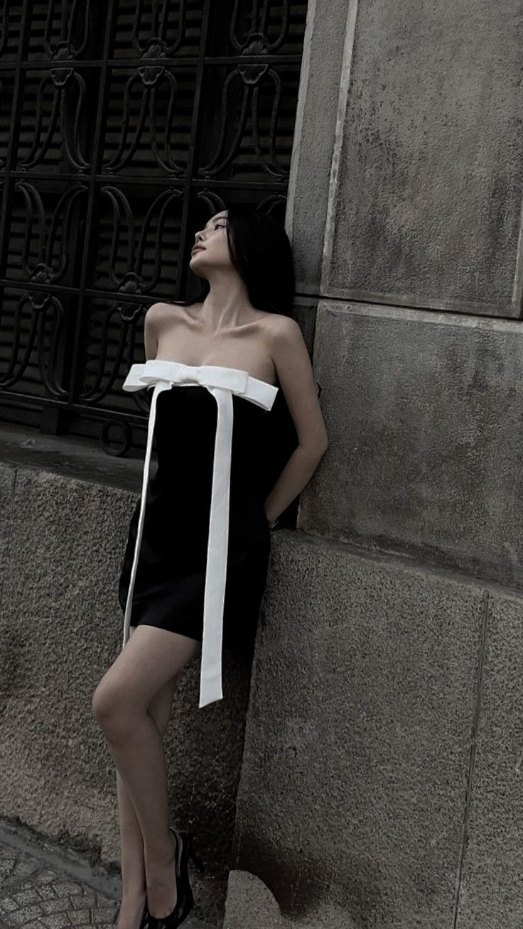 Stylish A Line Strapless Black Satin Cocktail Dress Short Homecoming Dress Y9454