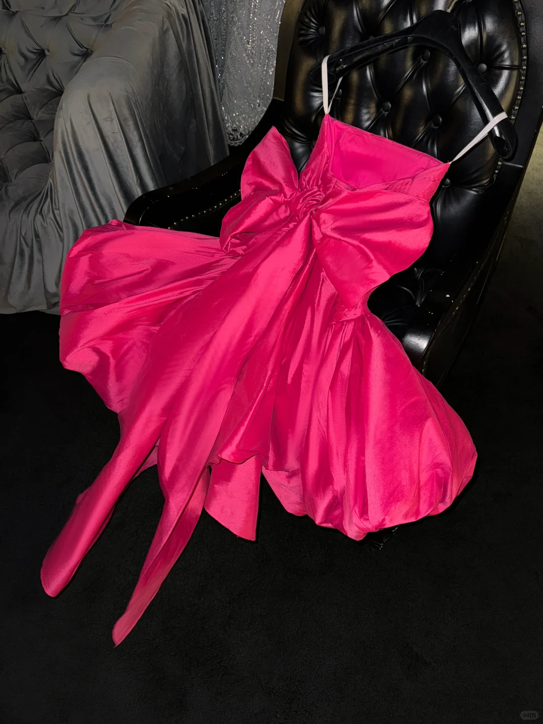 Cute Hot Pink Strapless Satin Pleated A Line Graduation Homecoming Dress Short Birthday Outfits Cocktail Dress Y9341