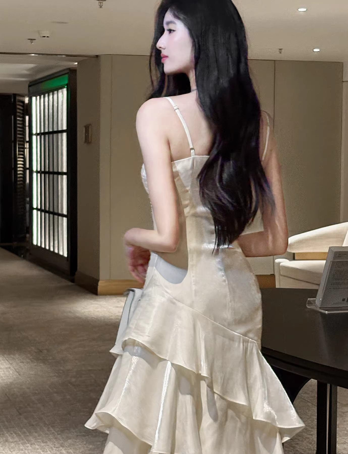 Charming Spaghetti Straps Satin Pleated Ruffles Mermaid Long Party Dress Birthday Prom Dress SP2009